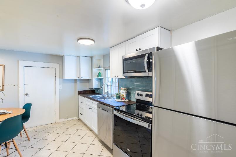 6819 Merwin Avenue Property Photo 8