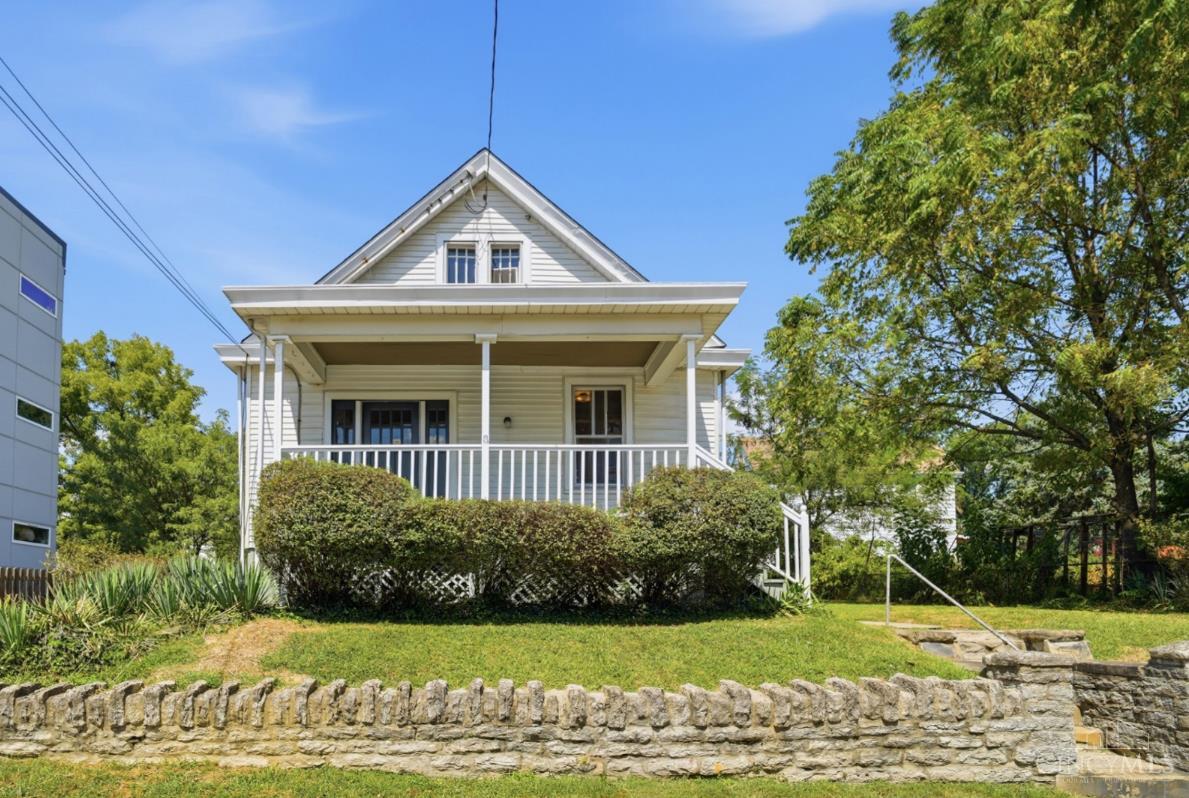 1504 Knowlton Street Property Photo
