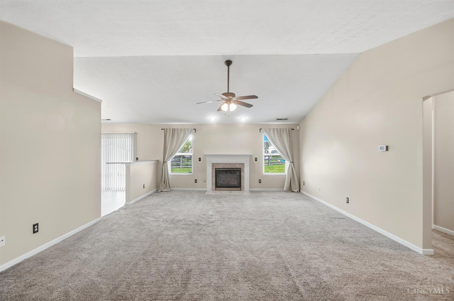 2072 Granny Smith Lane Property Photo 2