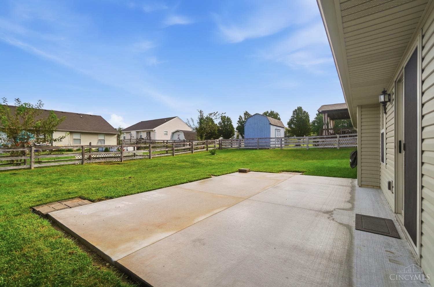 2072 Granny Smith Lane Property Photo 10