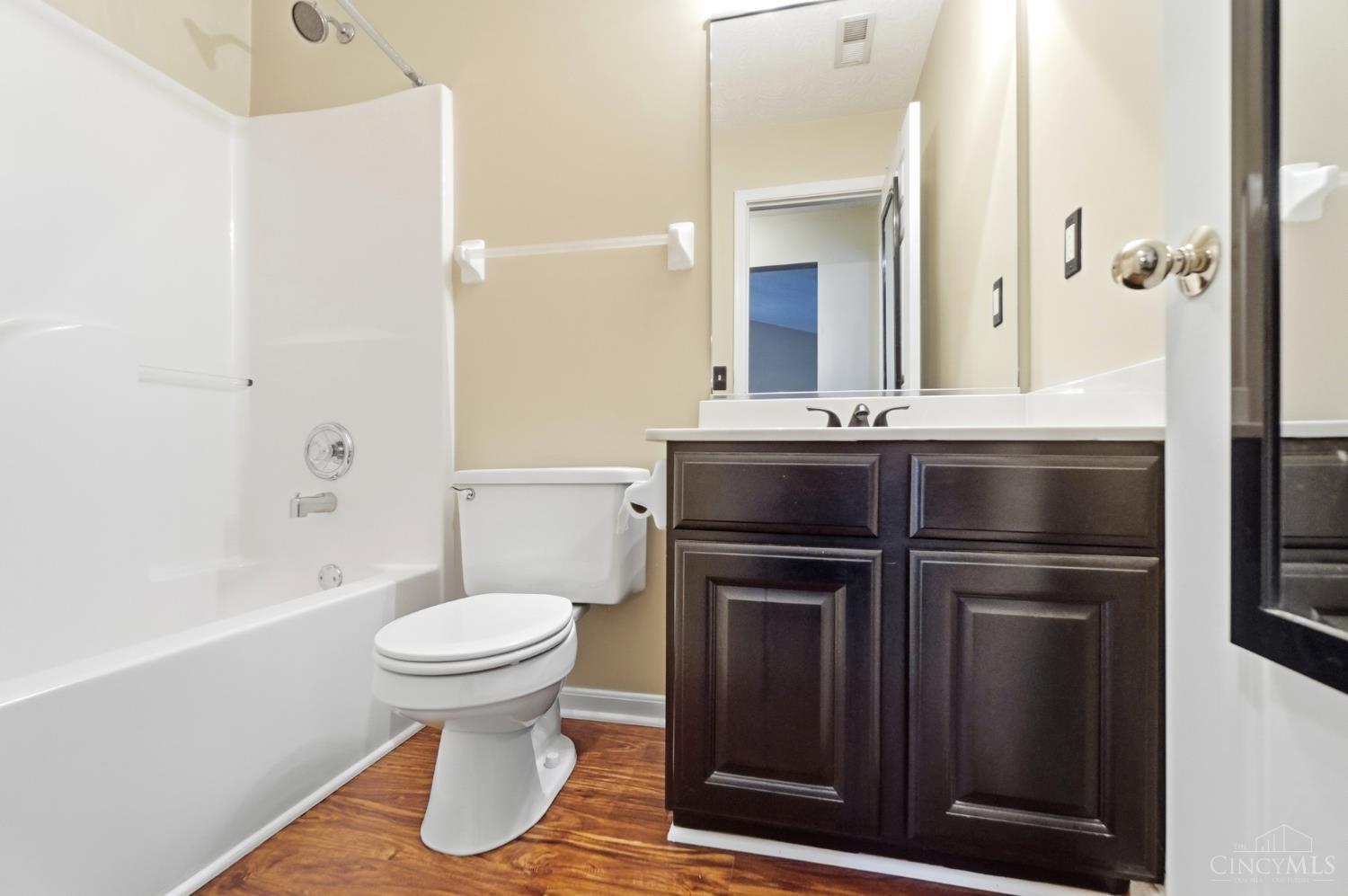 2072 Granny Smith Lane Property Photo 33