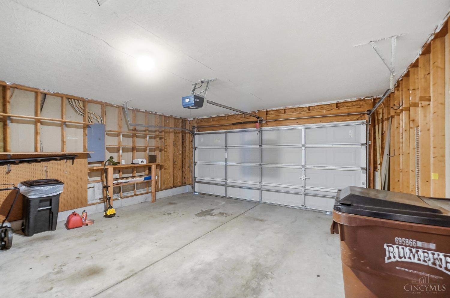 2072 Granny Smith Lane Property Photo 35