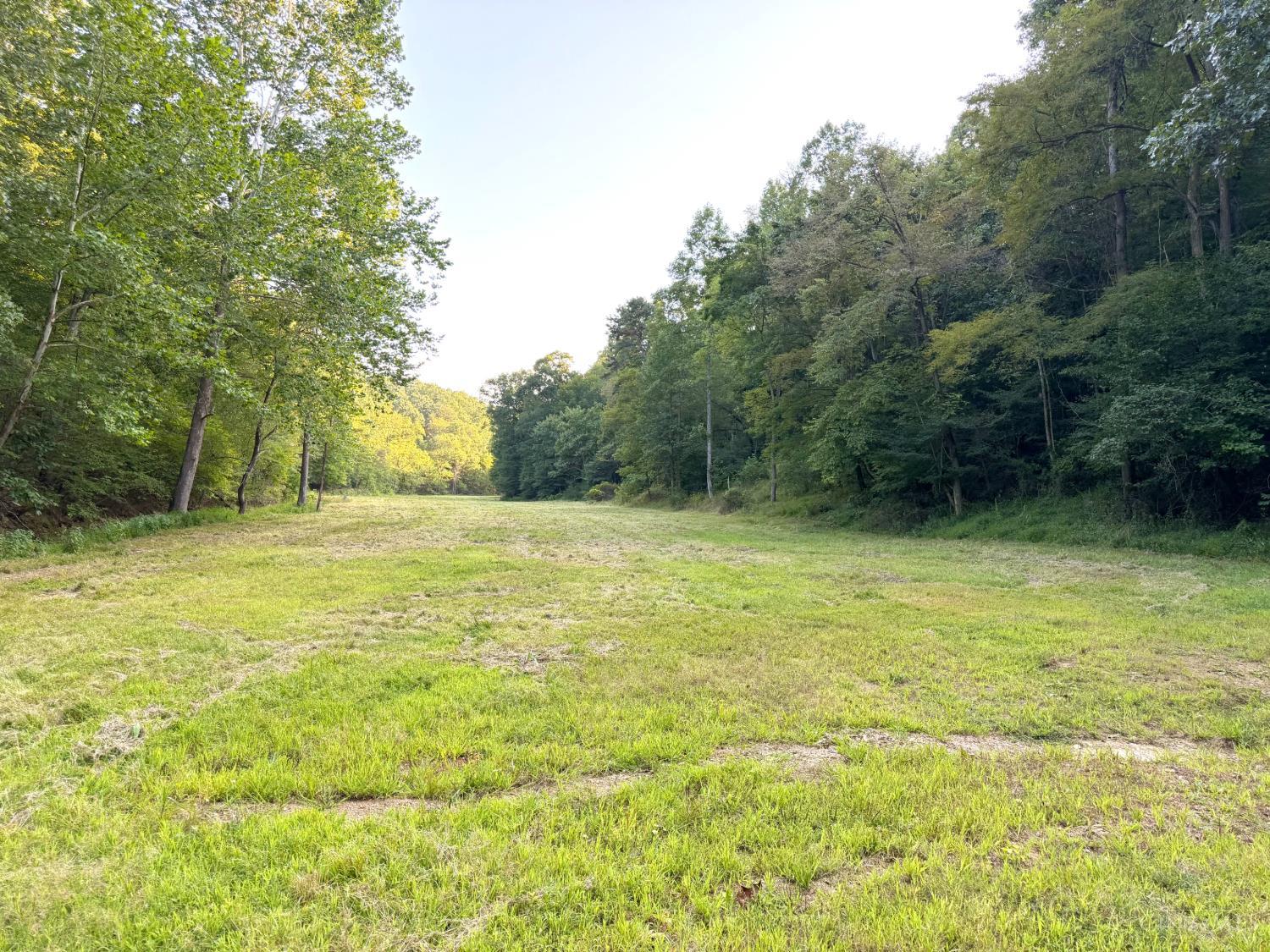 Greenbriar Road Property Photo 41