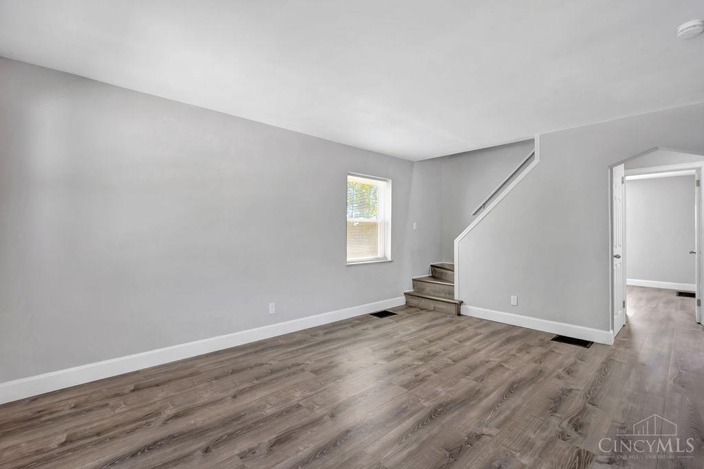 3676 Allview Circle Property Photo 9