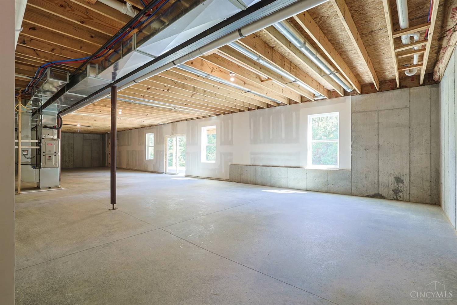 8353 Alice Way Property Photo 32