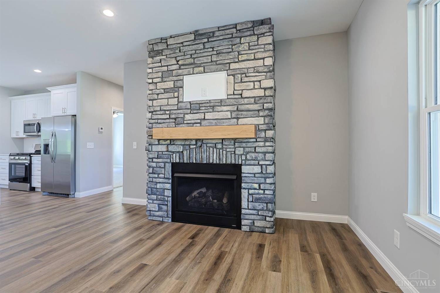 8353 Alice Way Property Photo 36