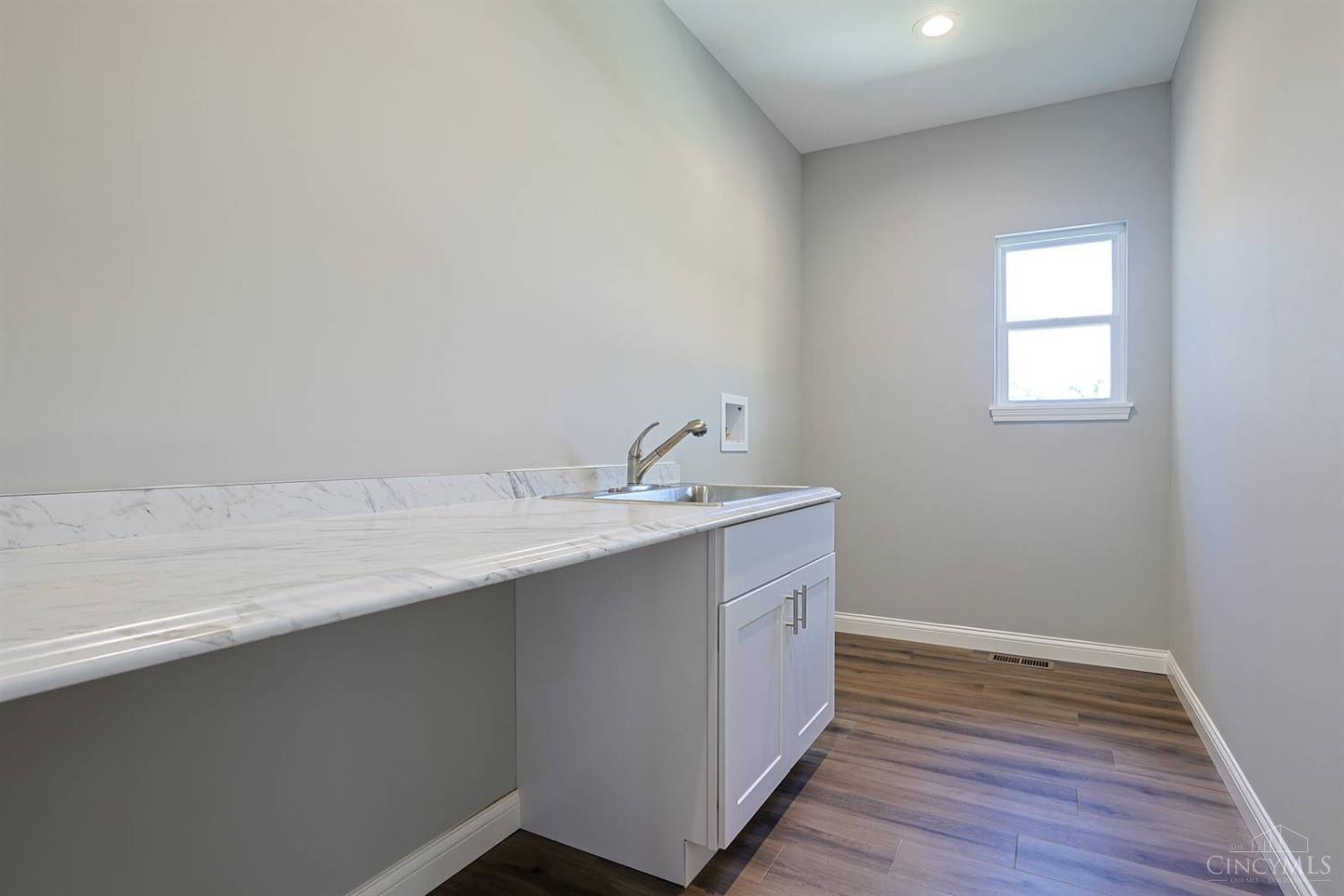 8353 Alice Way Property Photo 37