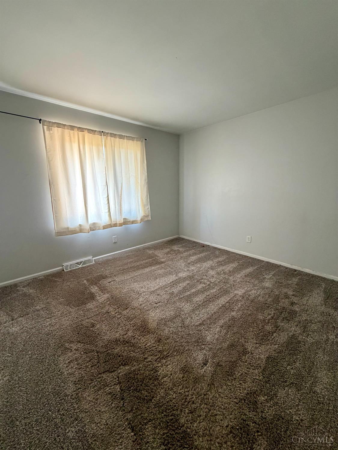264 Raymond Drive Property Photo 18