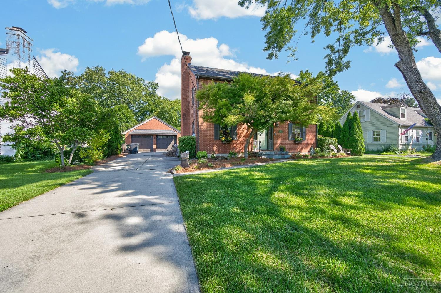 3301 Hampton Place Property Photo 4