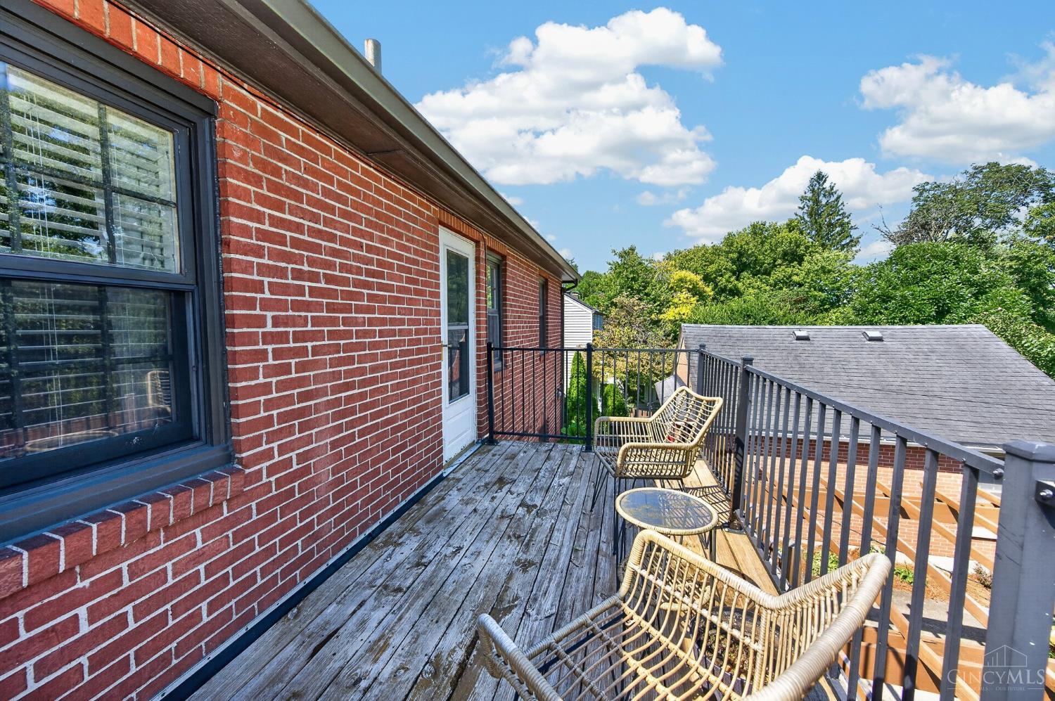 3301 Hampton Place Property Photo 33