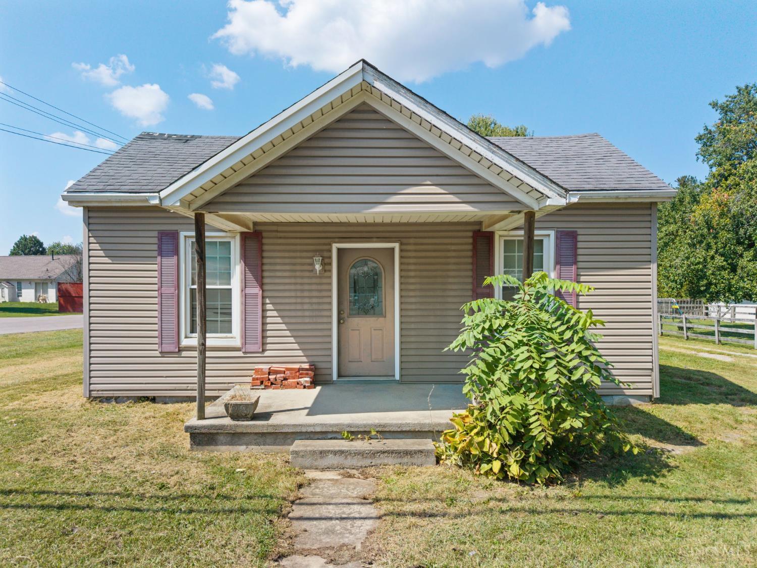 S 8055 St Rt 48 Property Photo 4