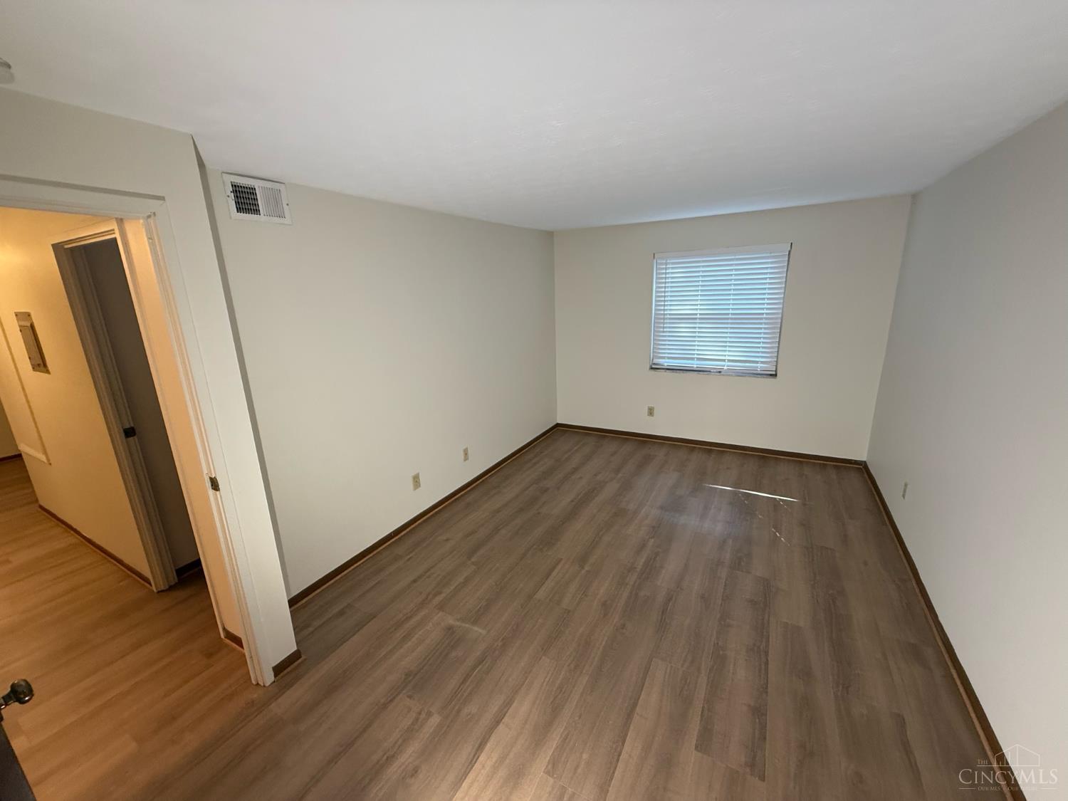 6485 Cheviot Road Property Photo 7