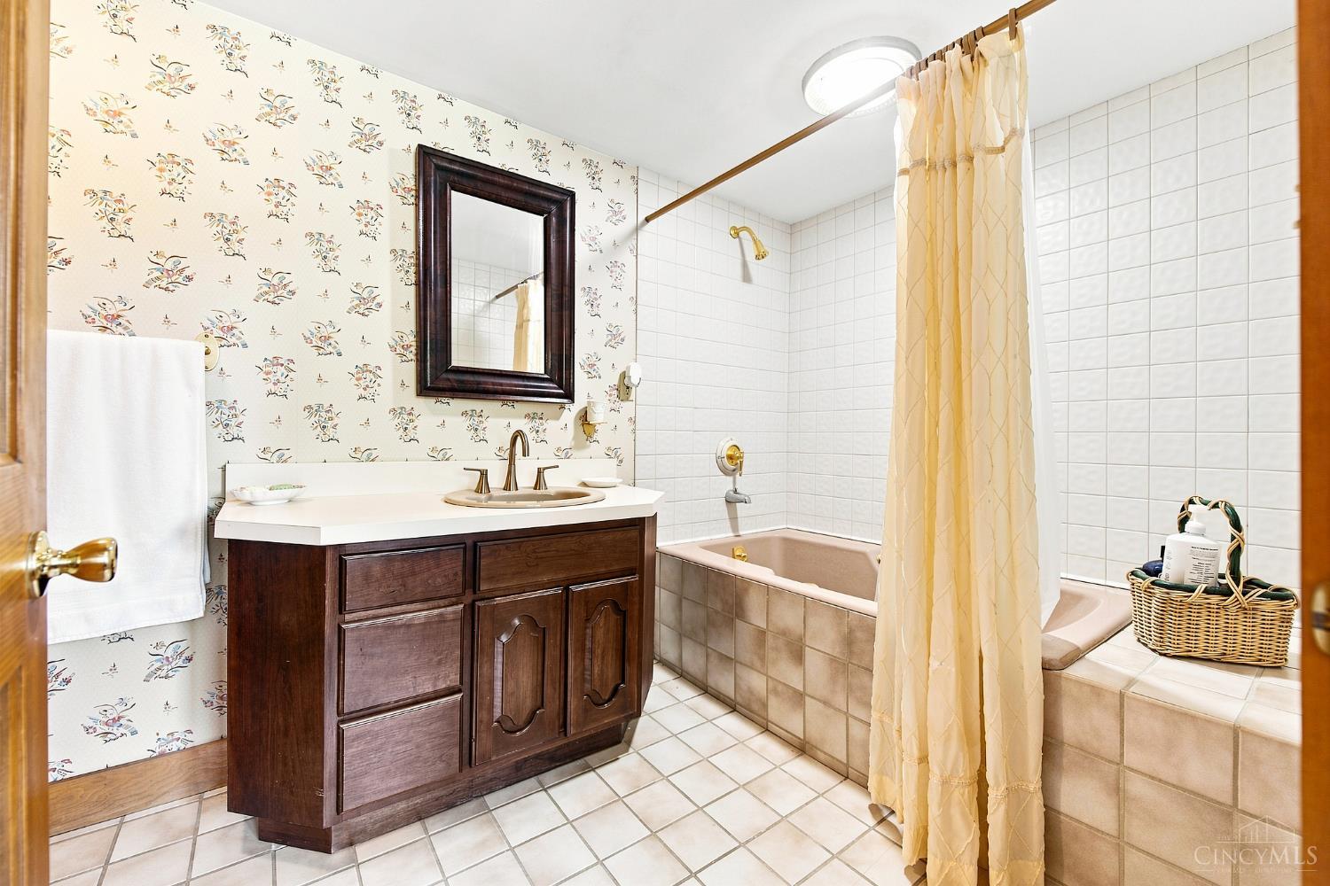 320 Bland Avenue Property Photo 17