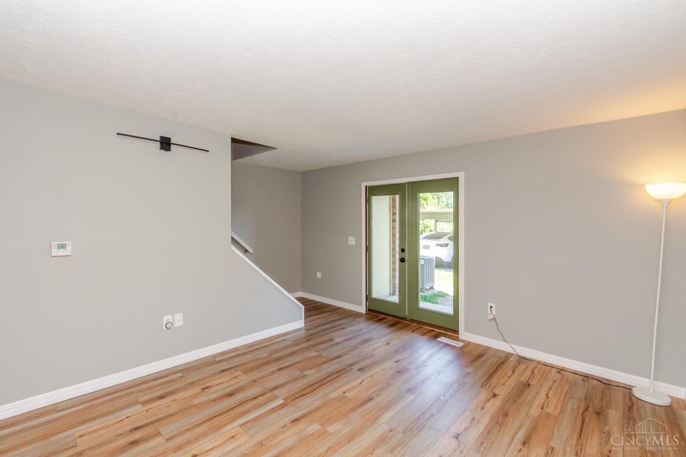 7816 Betsy Ross Circle Property Photo 10