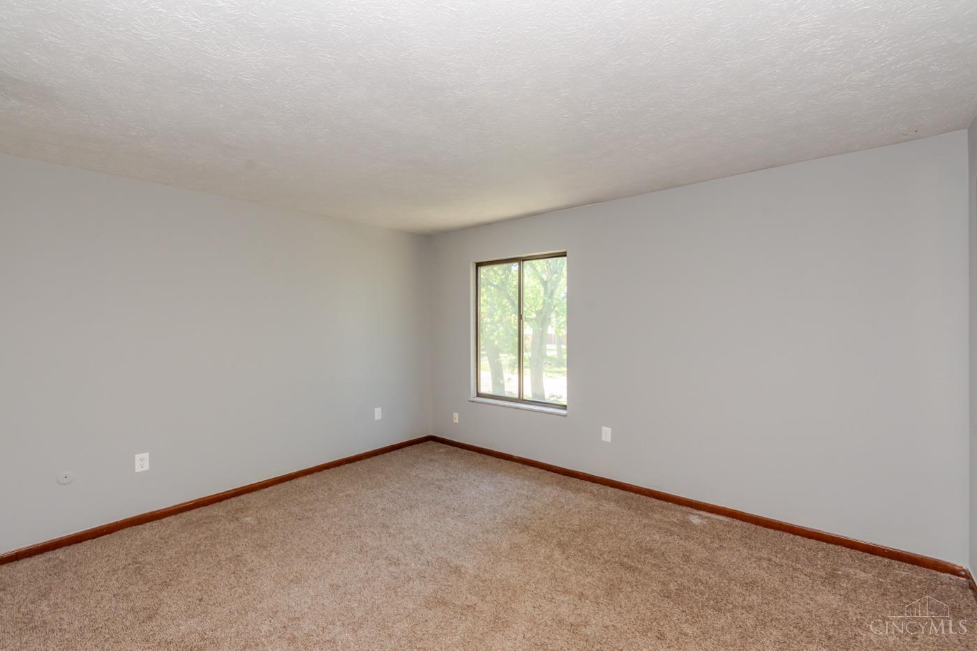 7816 Betsy Ross Circle Property Photo 17