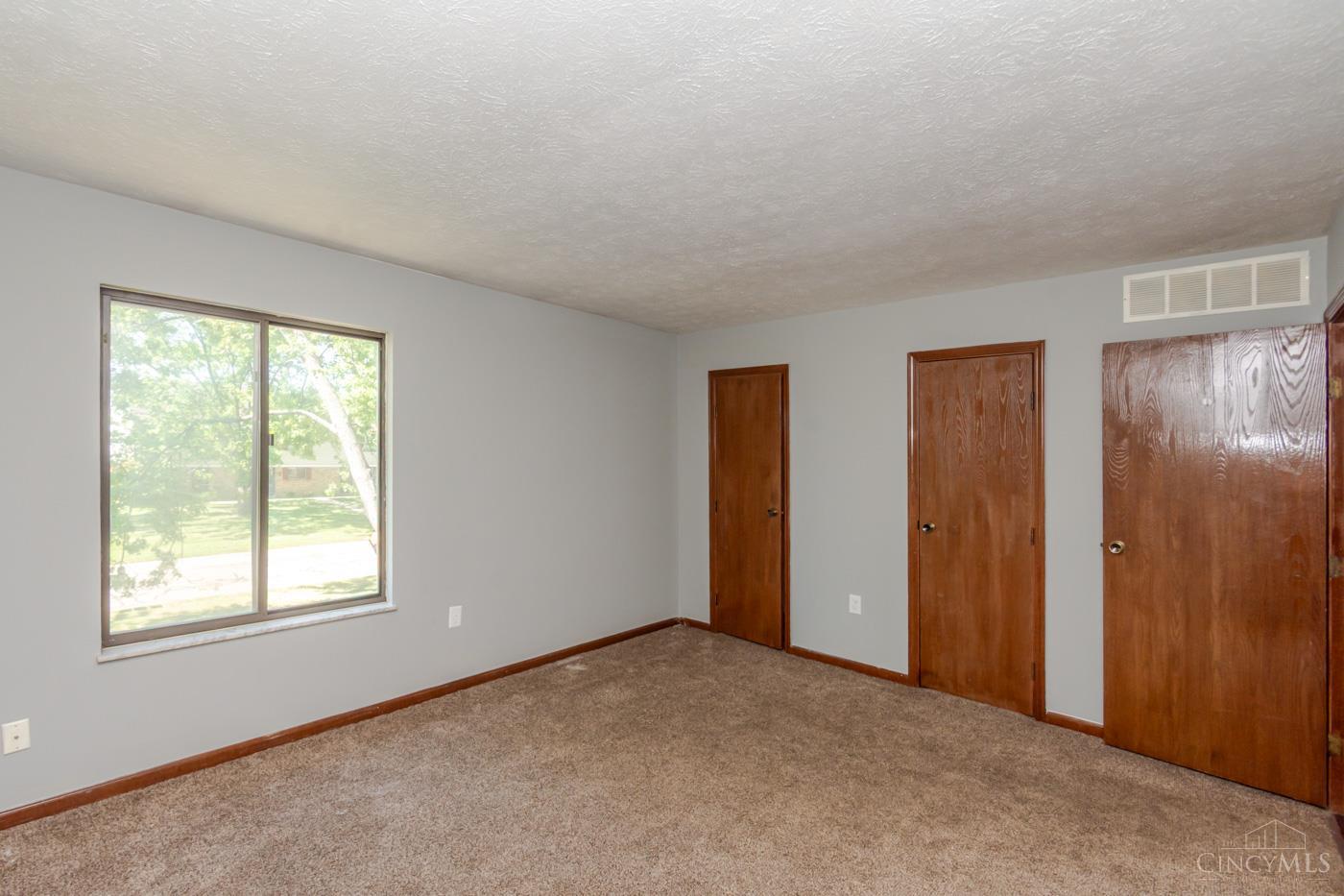7816 Betsy Ross Circle Property Photo 18