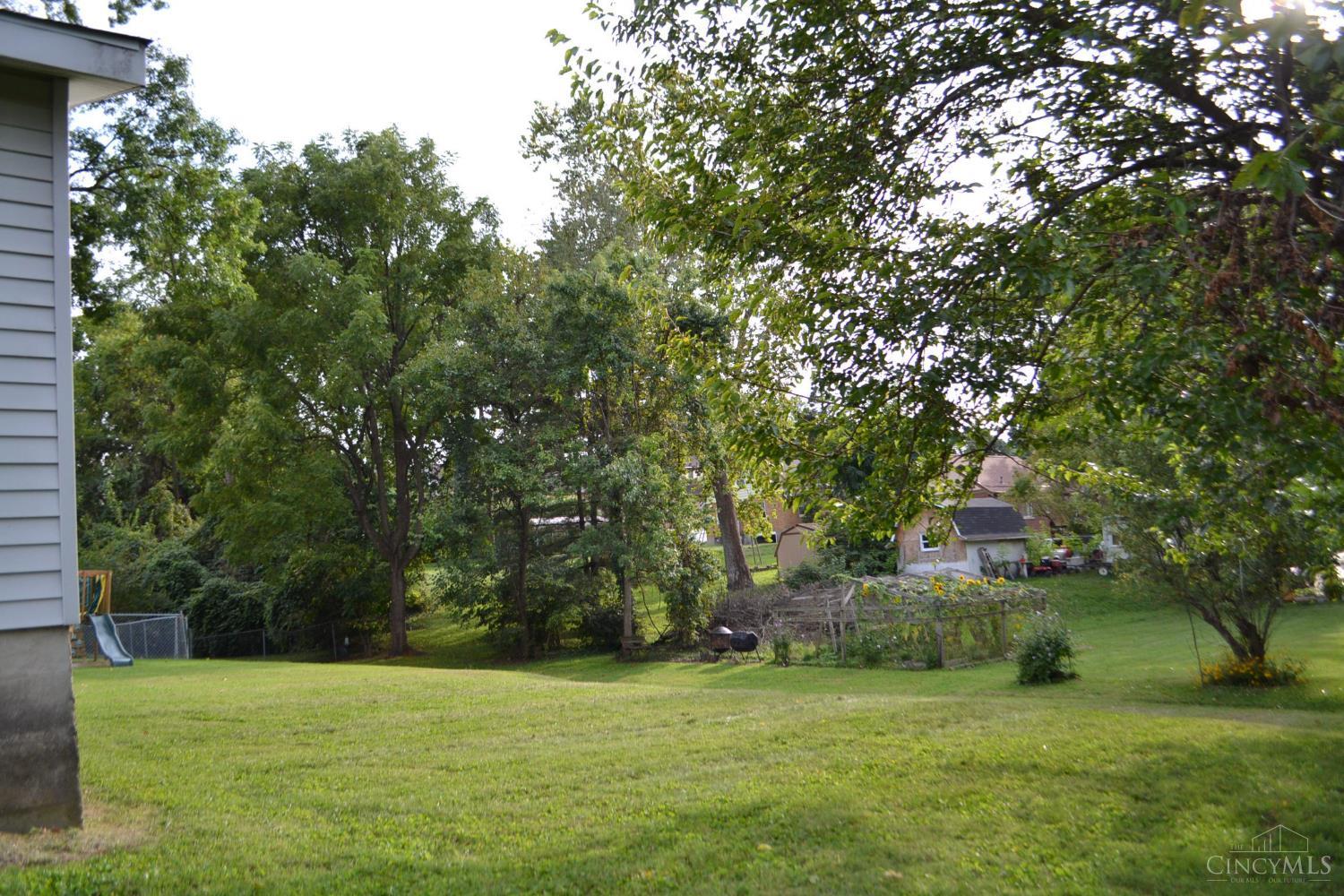 3935 Carrie Avenue Property Photo 3