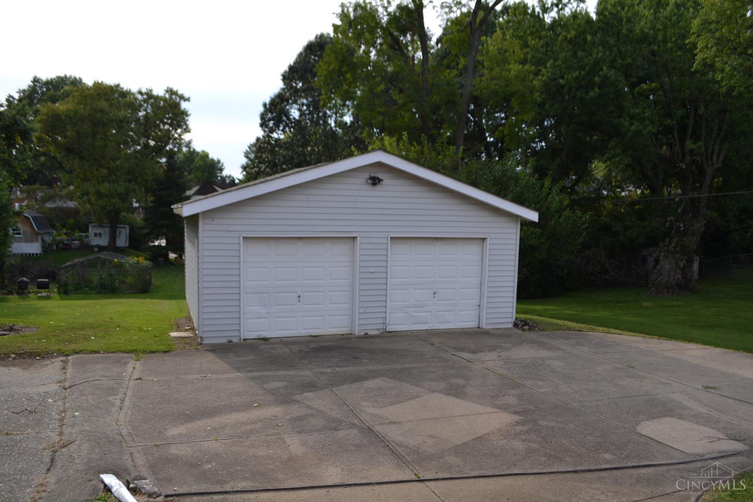 3935 Carrie Avenue Property Photo 6