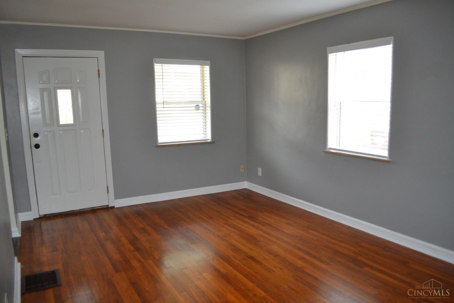 3935 Carrie Avenue Property Photo 9