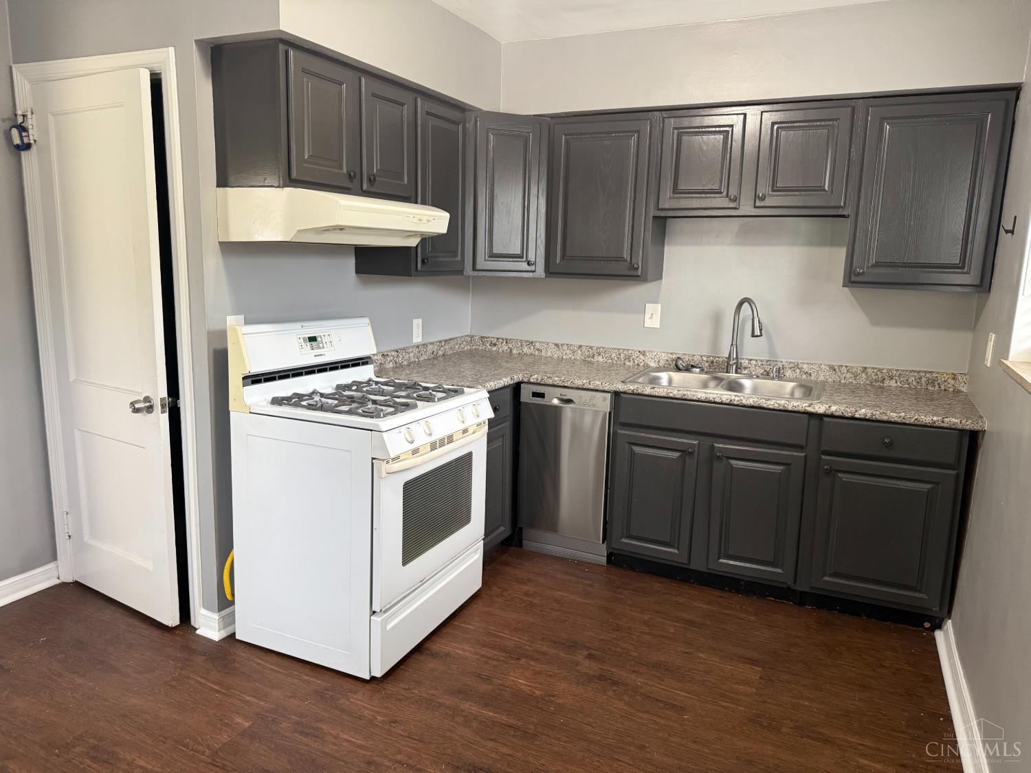 3935 Carrie Avenue Property Photo 21