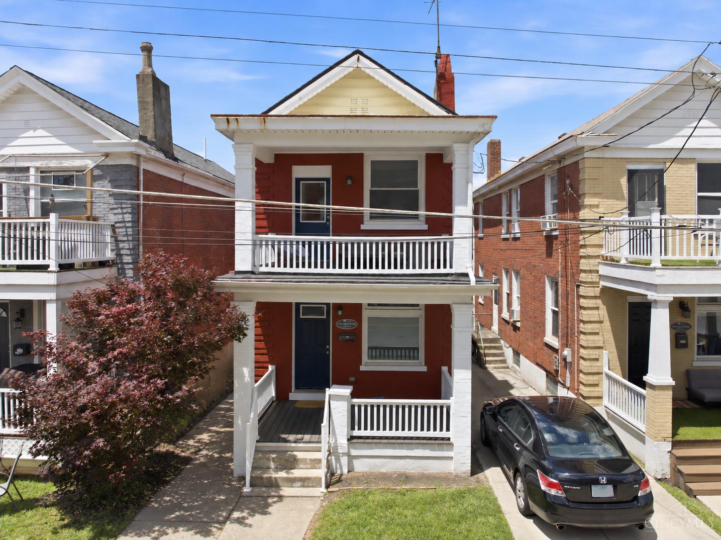 2919 Bellevue Avenue Property Photo 1