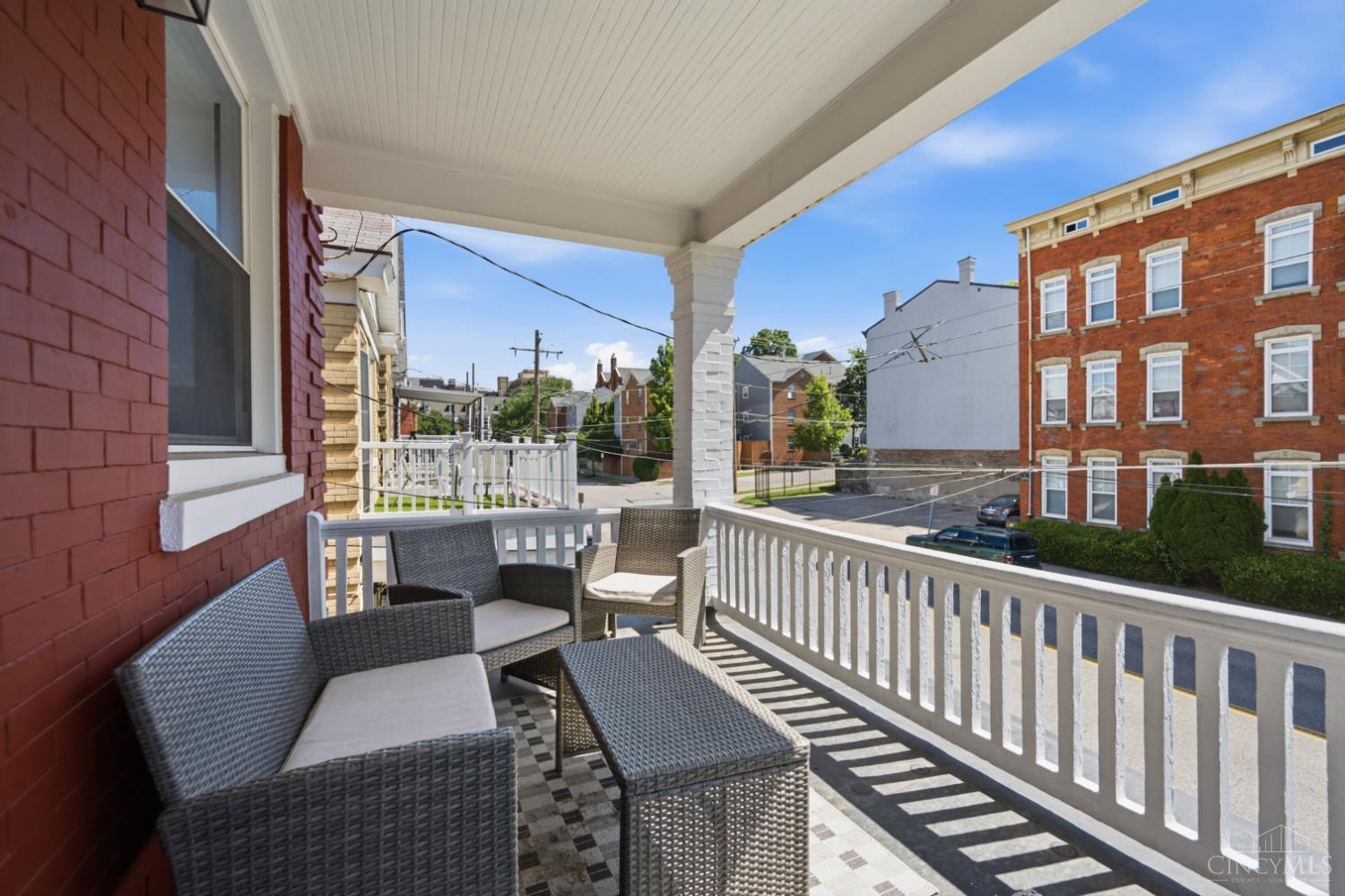 2919 Bellevue Avenue Property Photo 8