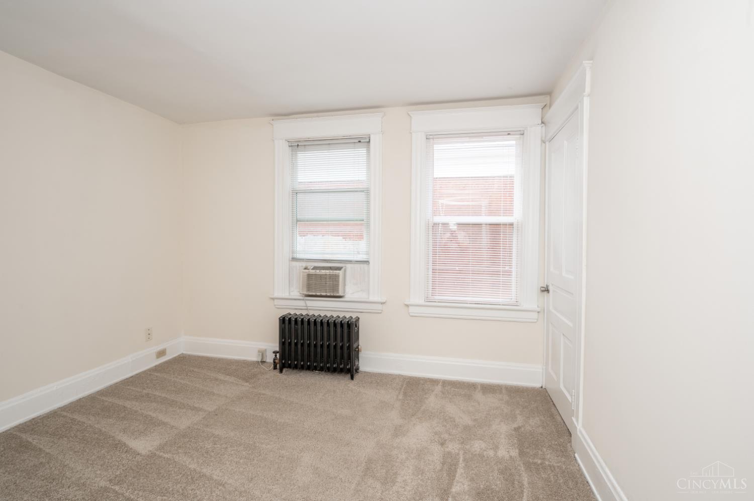 2921 Bellevue Avenue Property Photo 9