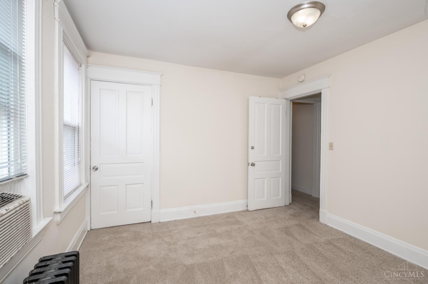 2921 Bellevue Avenue Property Photo 10
