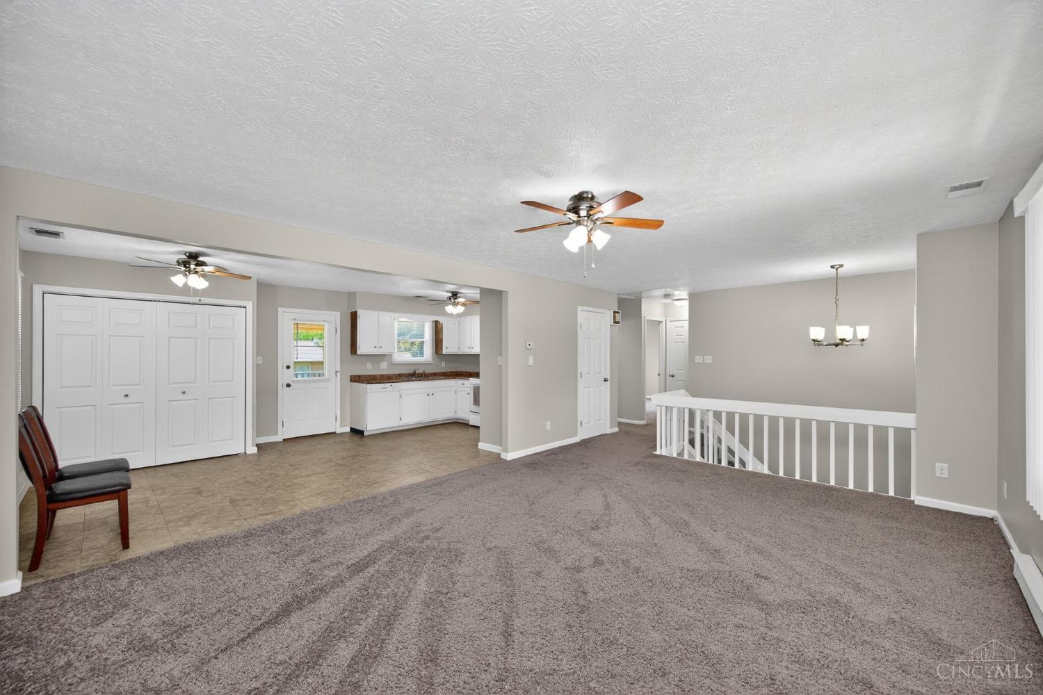 4301 Post Rail Lane Property Photo 8