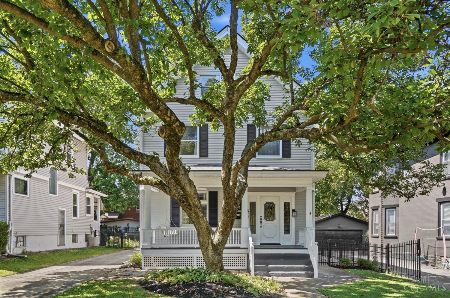 3767 Hyde Park Avenue Property Photo 1