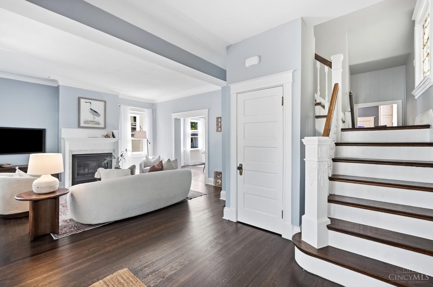 3767 Hyde Park Avenue Property Photo 3