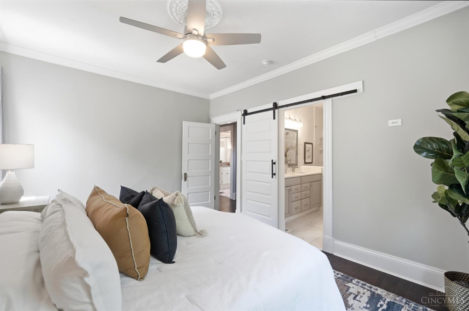 3767 Hyde Park Avenue Property Photo 16