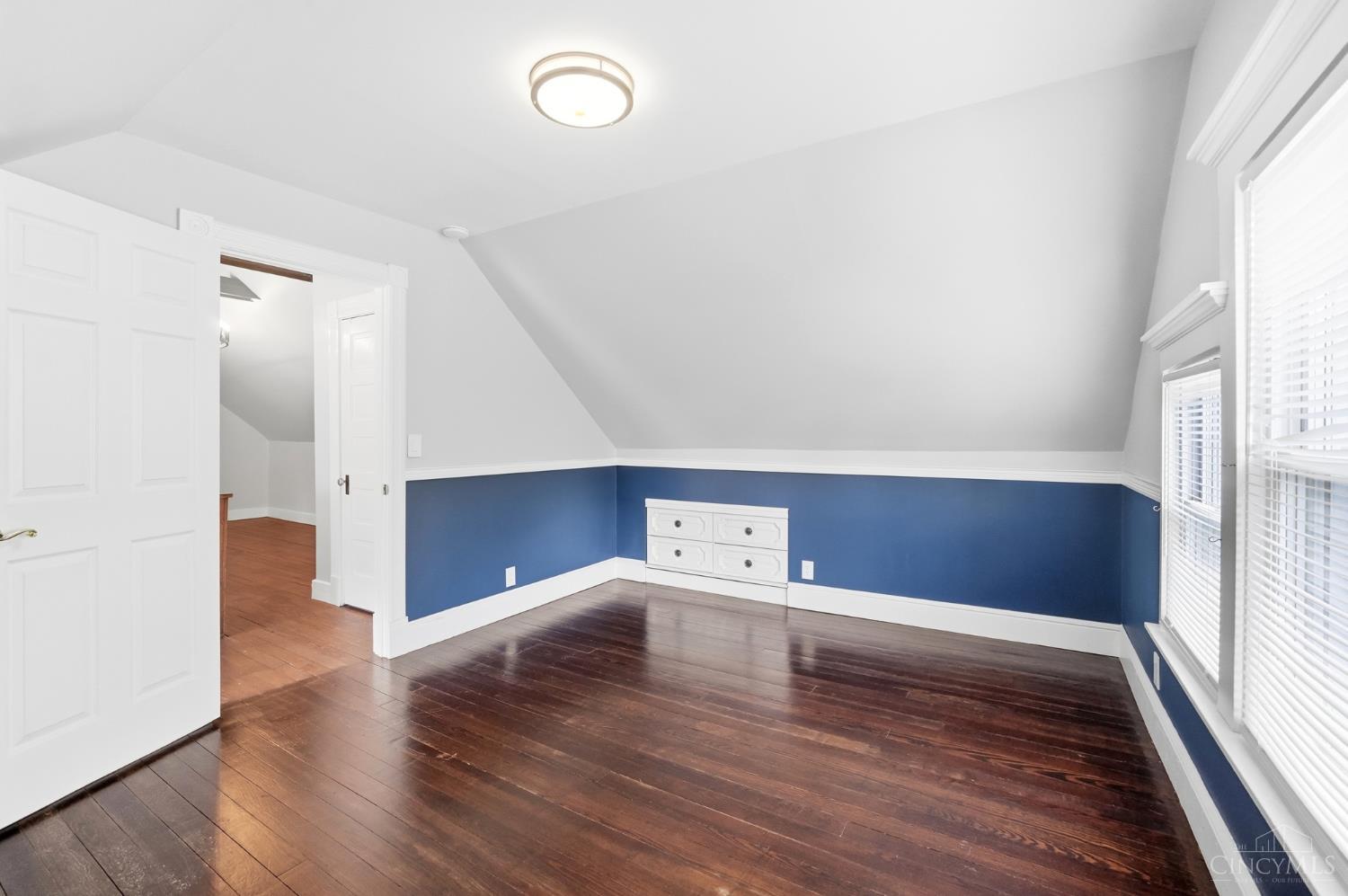 3767 Hyde Park Avenue Property Photo 28
