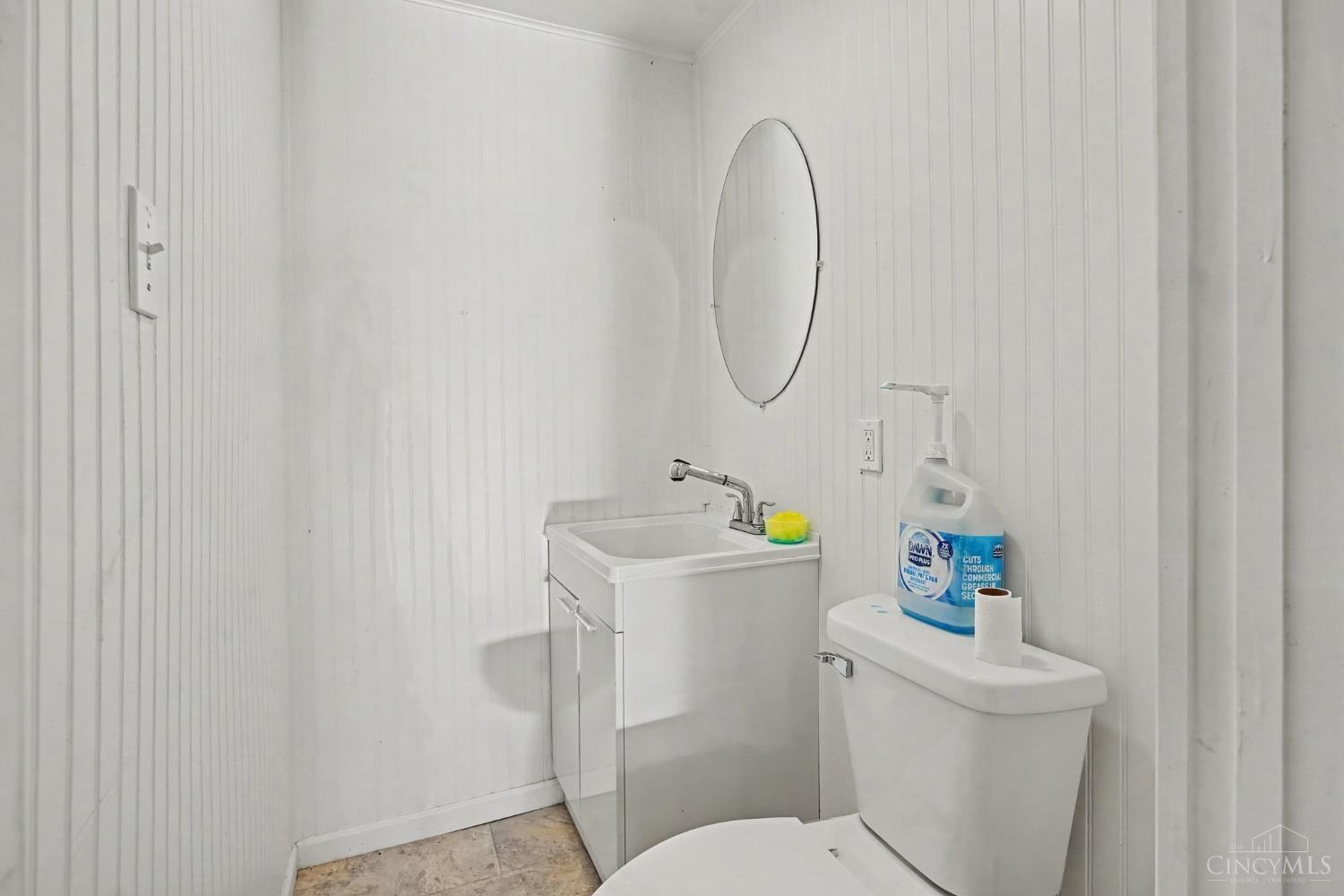 8611 Reading Road Property Photo 20