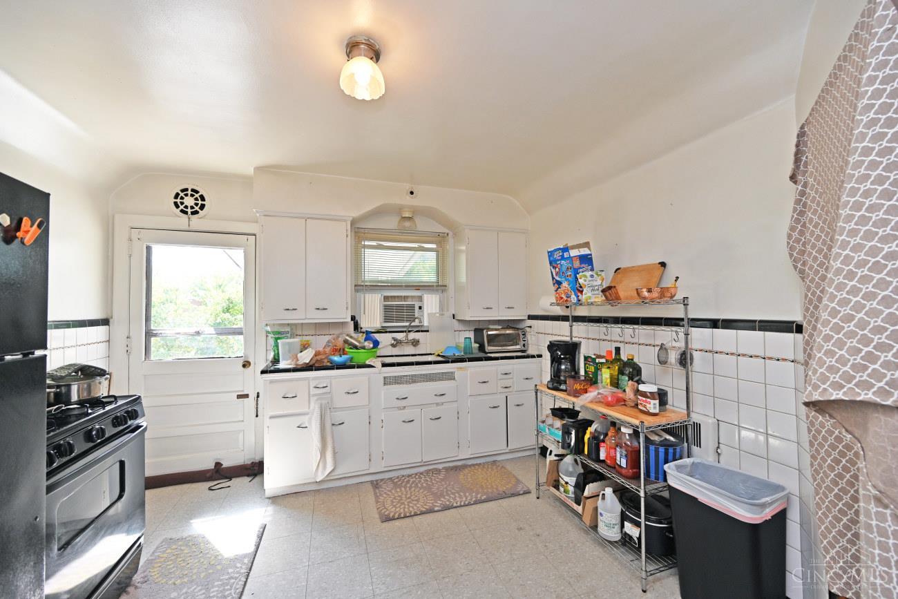 5645 Colerain Avenue Property Photo 6