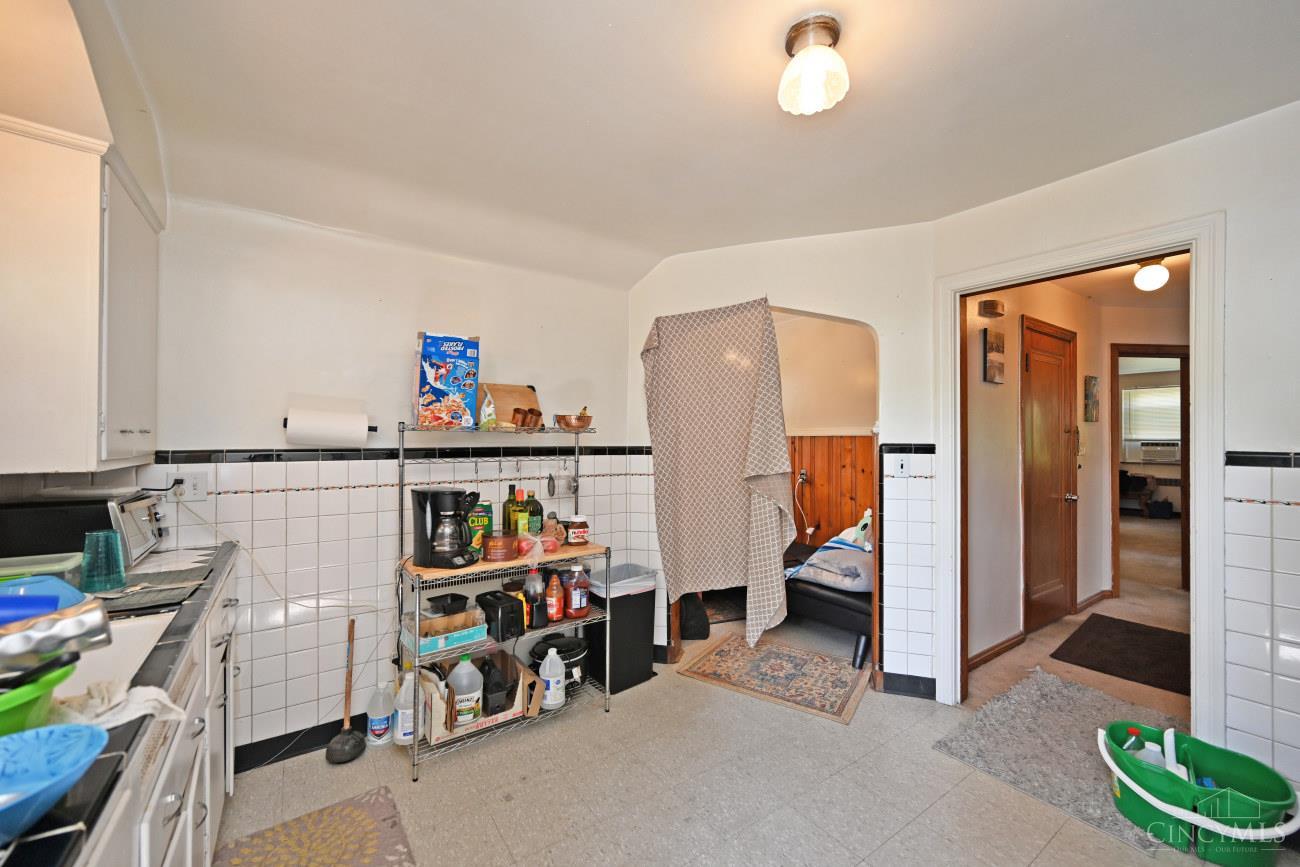 5645 Colerain Avenue Property Photo 10