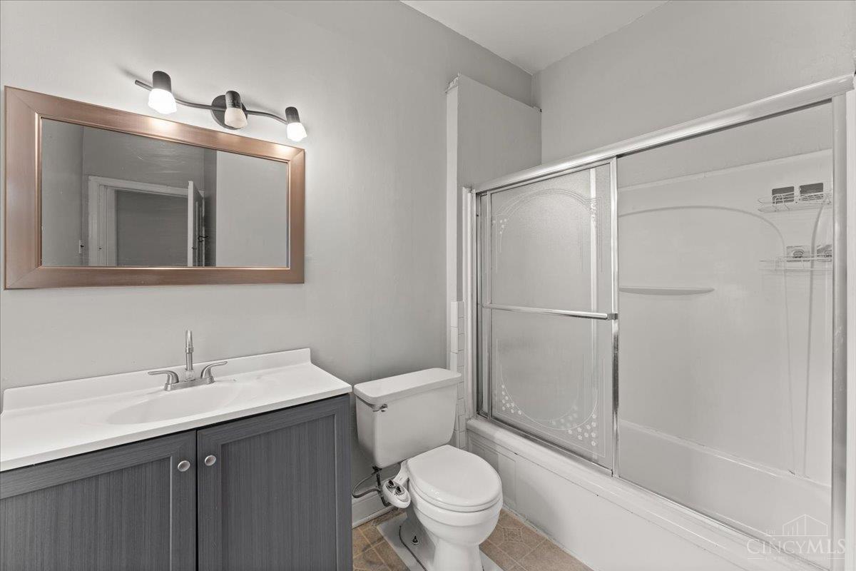 620 Riddle Road Property Photo 34