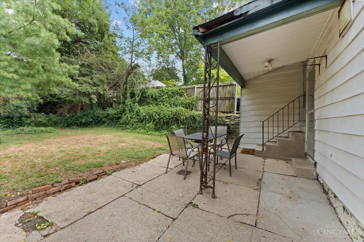 620 Riddle Road Property Photo 36