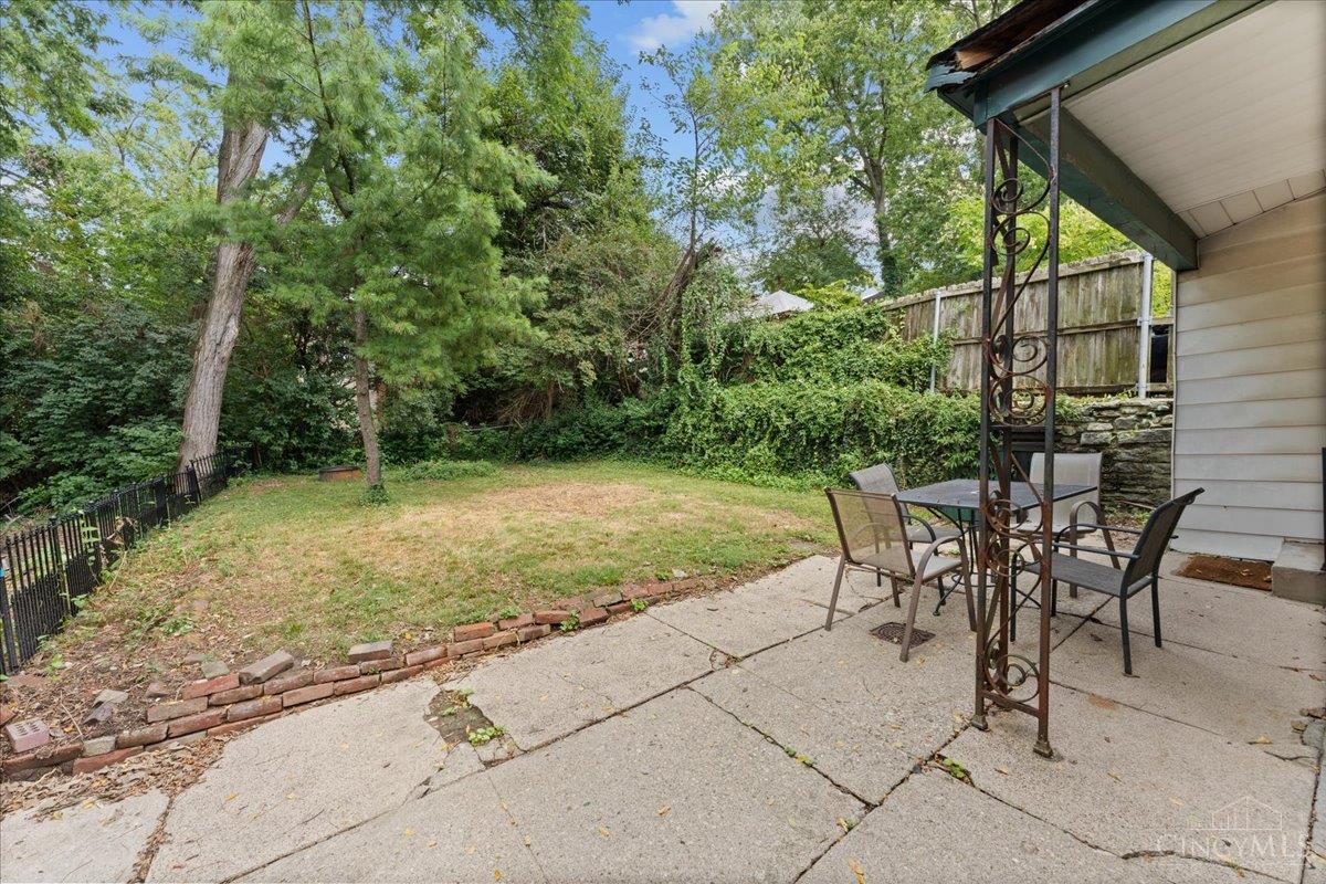 620 Riddle Road Property Photo 38