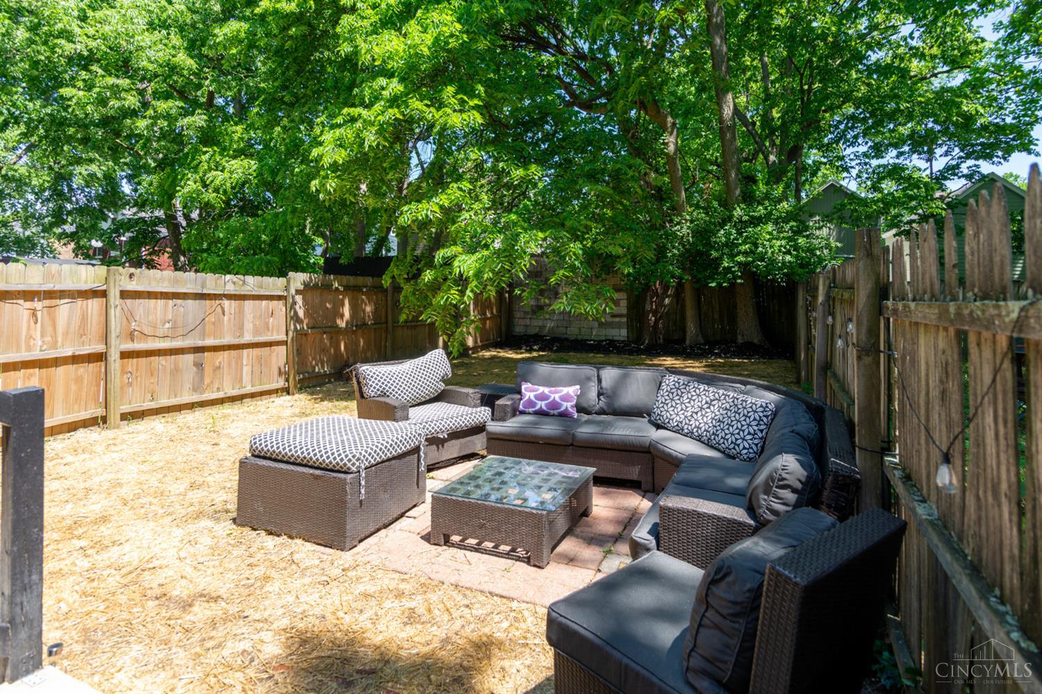 3014 Hackberry Street Property Photo 11
