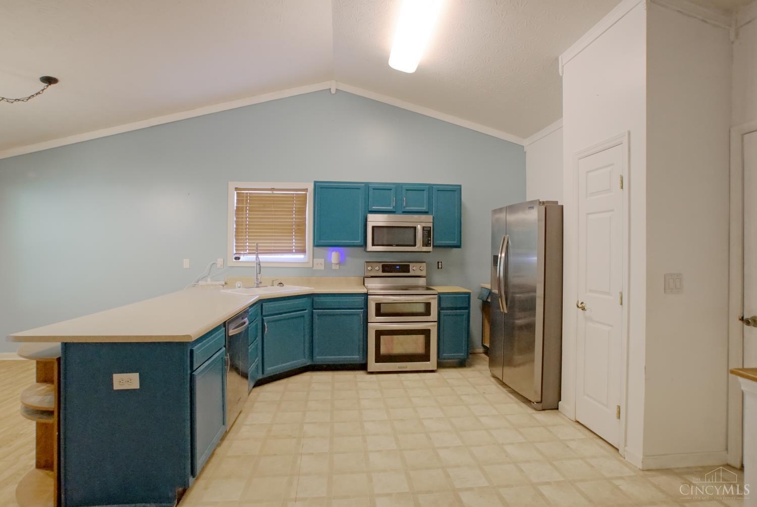 2053 River Birch Drive Property Photo 8