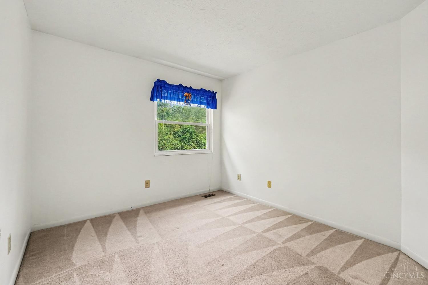 6421 Copperleaf Lane Property Photo 17