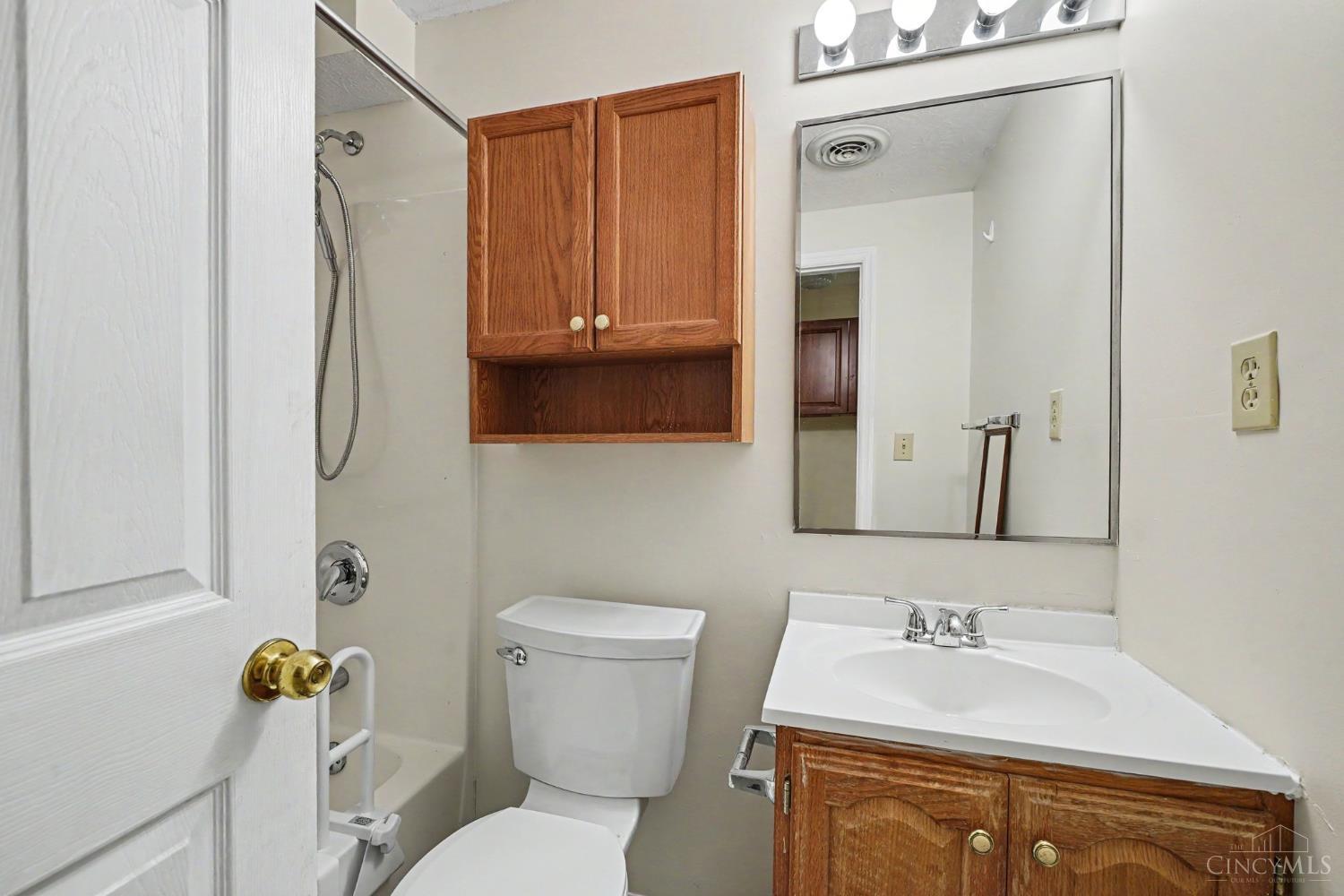6421 Copperleaf Lane Property Photo 21