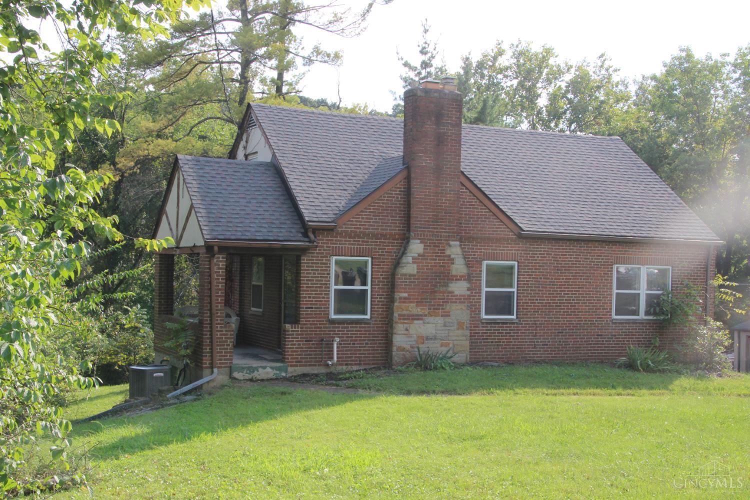 E 5837 Kemper Road Property Photo 1