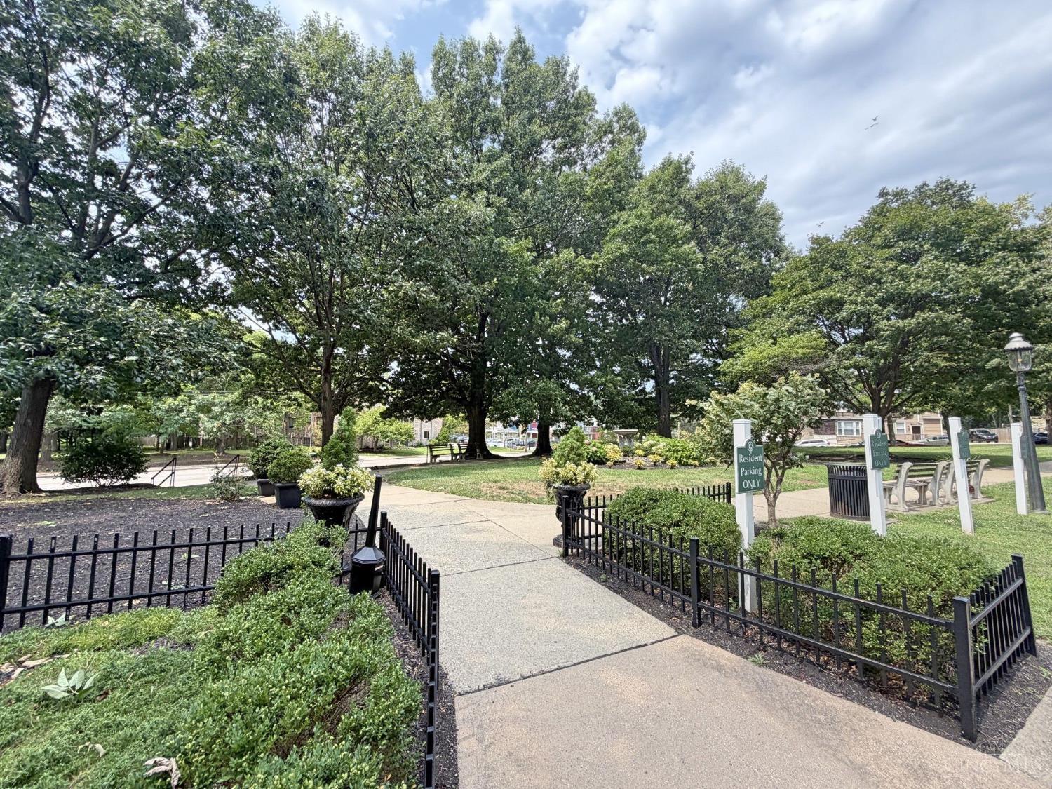 3900 Rose Hill Avenue Property Photo 15