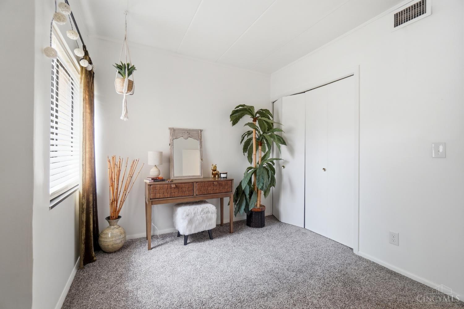1120 Eagle Feather Circle Property Photo 30