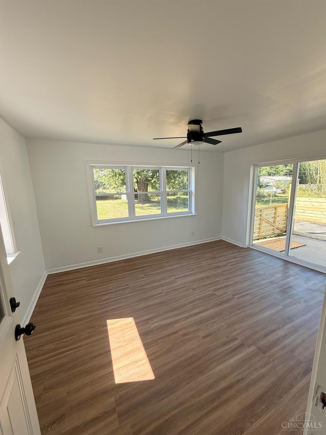 60 Maple Street Property Photo 11