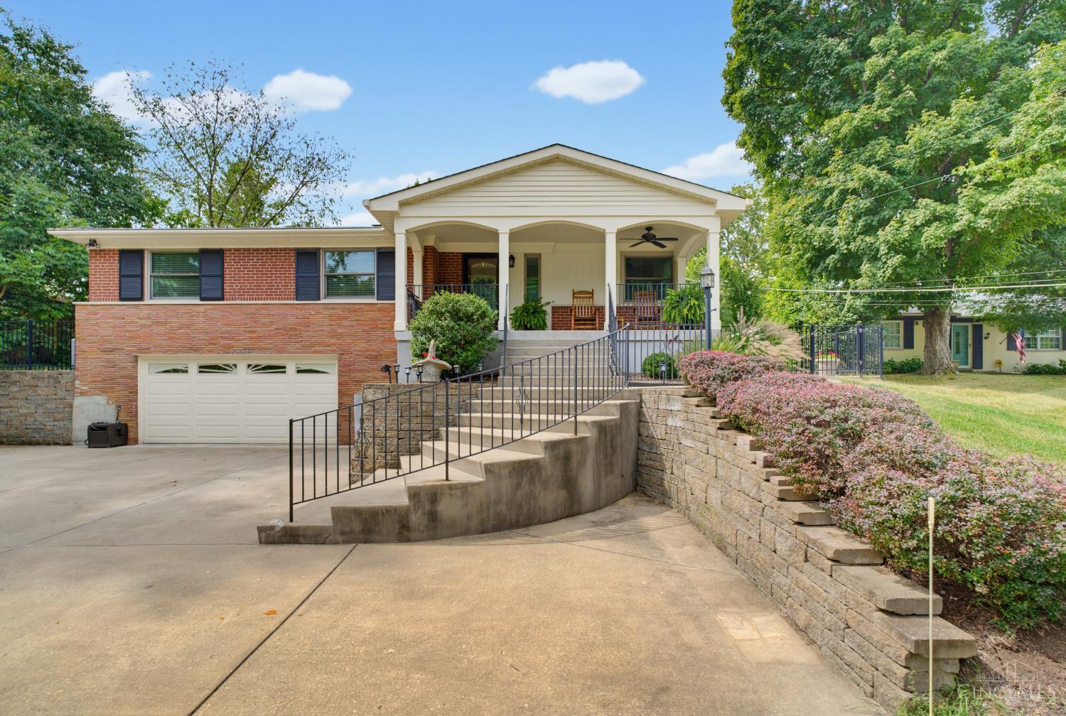 699 Eversole Road Property Photo