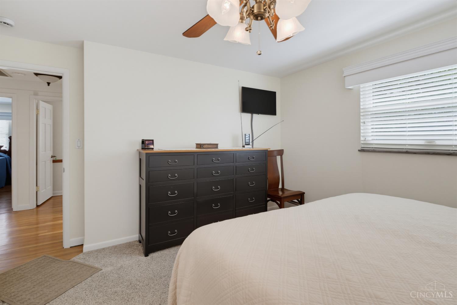 699 Eversole Road Property Photo 30