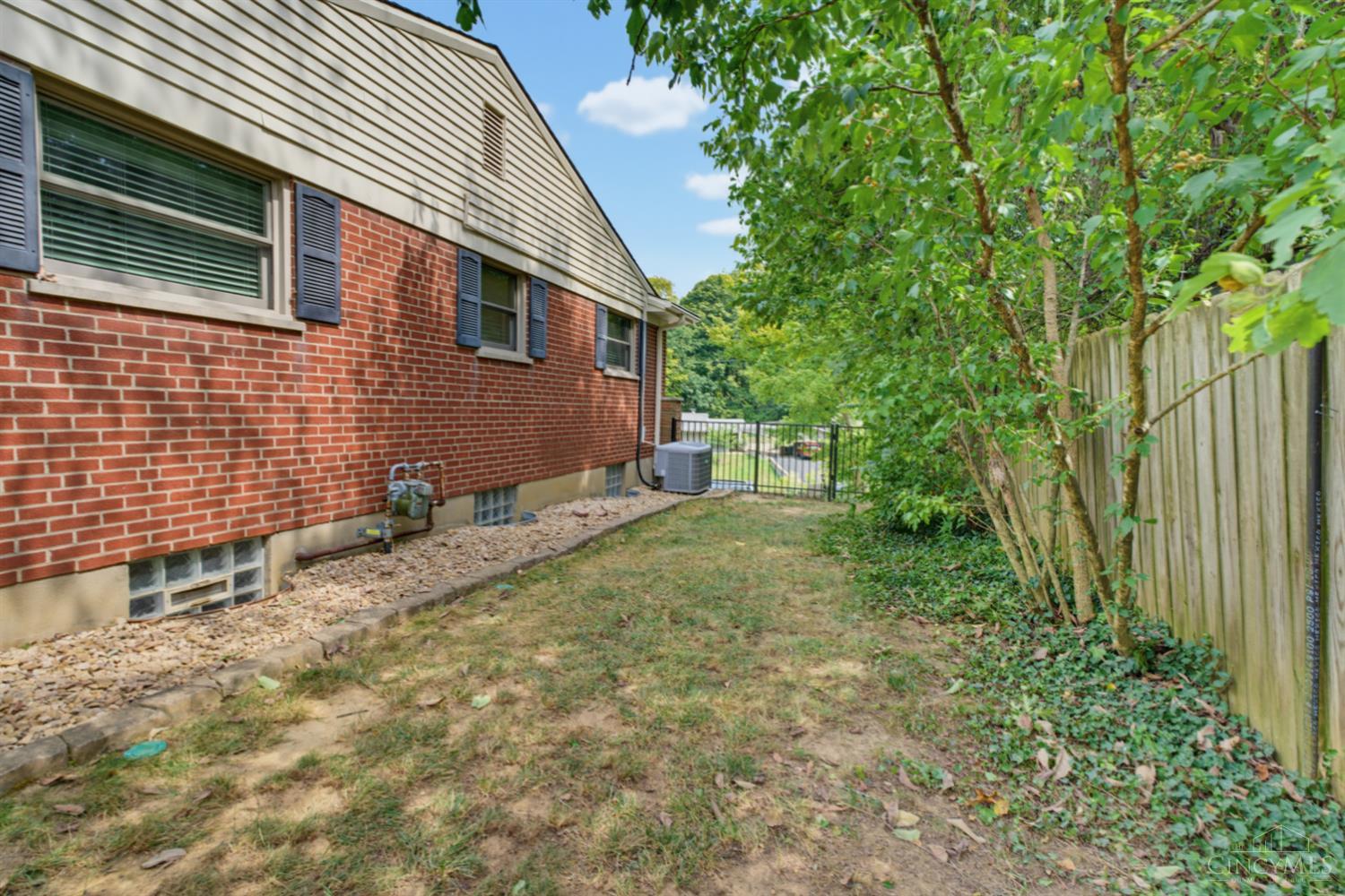 699 Eversole Road Property Photo 62